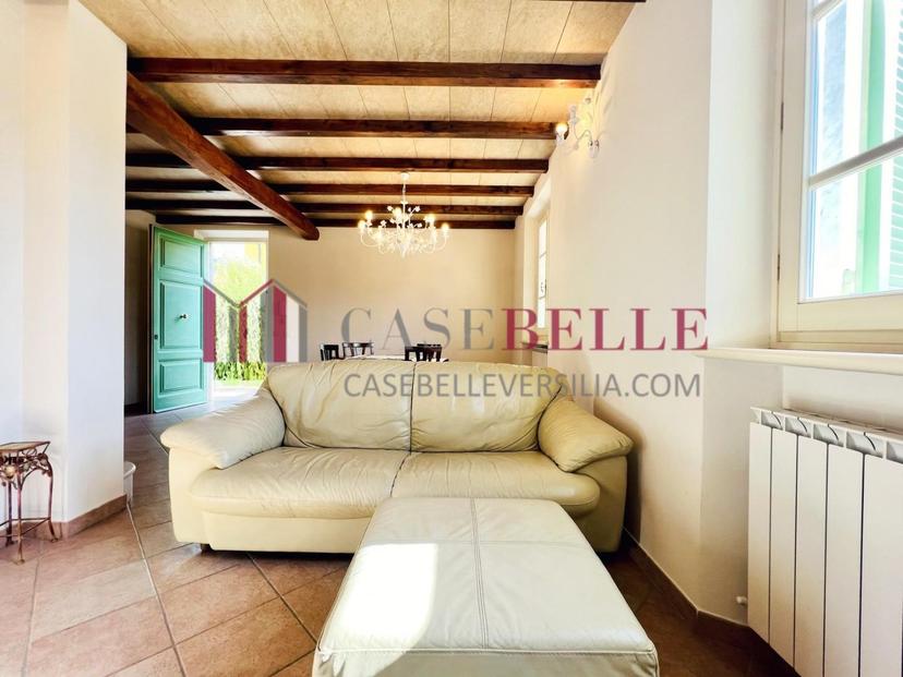 Villa a schiera, Seravezza — foto 3 di 5