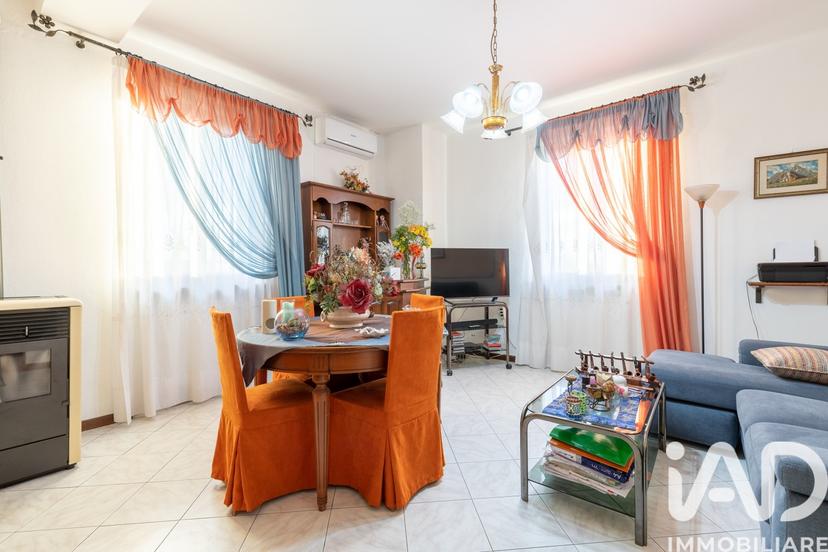 Villa in Viale America, Pontedera — foto 2 di 5