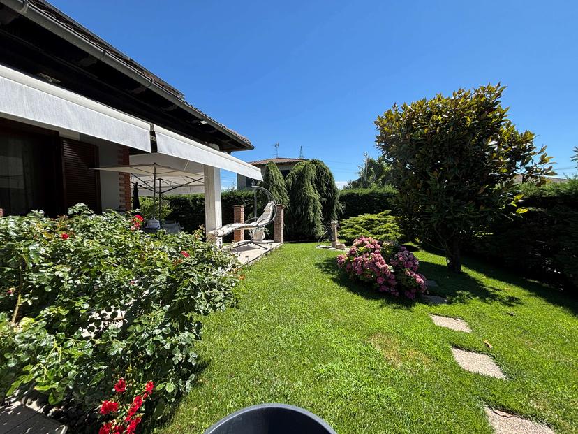 Villa unifamiliare, Tortona — foto 3 di 5
