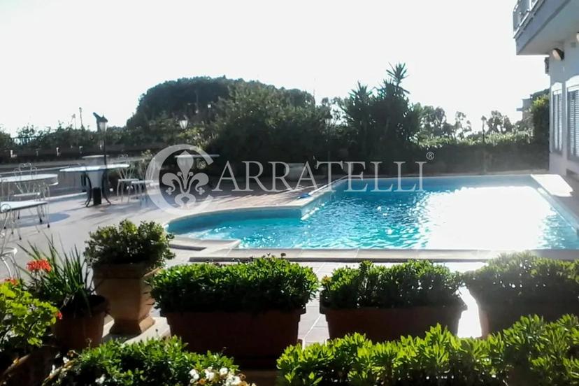 Villa in Via San Gennaro Agnano 86, Pozzuoli — foto 5 di 5