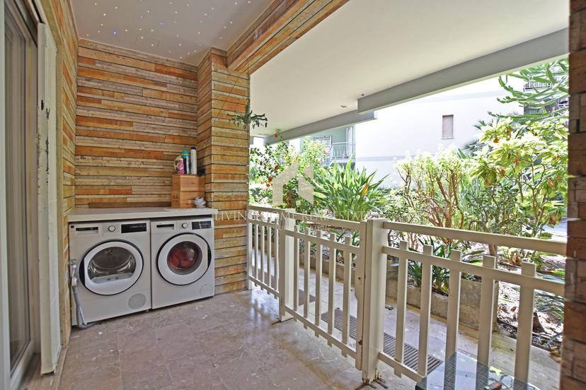 Quadrilocale in Via Asquasciati, Sanremo