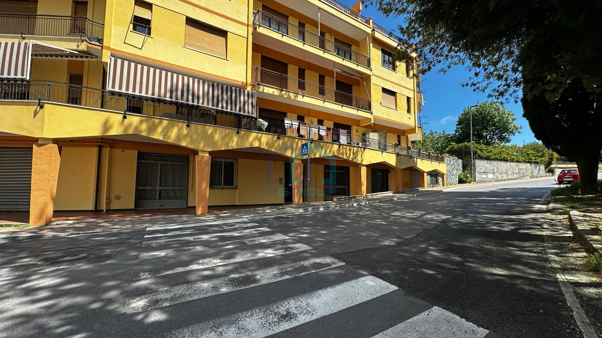 Bilocale in Via San Sebastiano 33, Albisola Superiore
