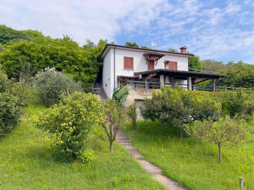 Villa in Montescano 21, Montescano — foto 2 di 5