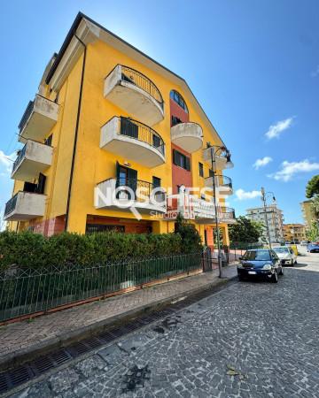 Trilocale in Via Armando Diaz 11, Pontecagnano Faiano — foto 2 di 5