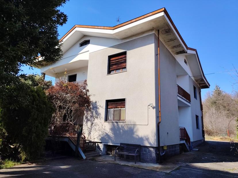Villa, Roasio — foto 5 di 5