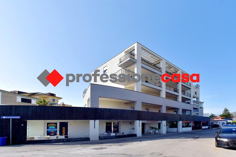 Trilocale in Via Martiri del Dissenso  27, Santa Maria Capua Vetere