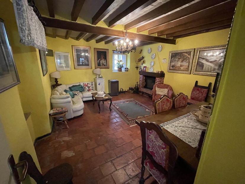 Rustico in Strada Corano, Borgonovo Val Tidone — foto 2 di 5