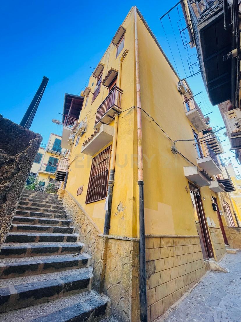 Casa indipendente in Via Botteghelle 58, Agrigento — foto 2 di 5