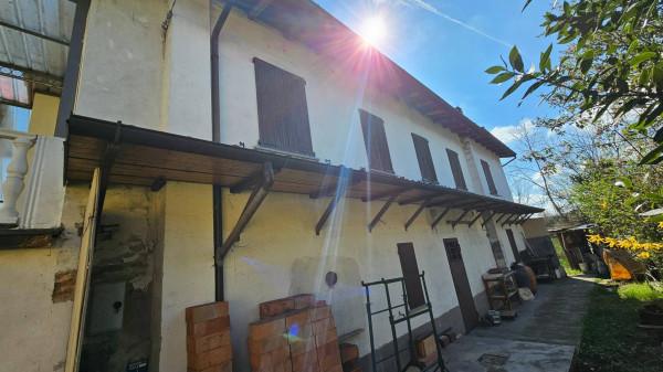 Villa plurifamiliare in Via Botteghino, Arena Po