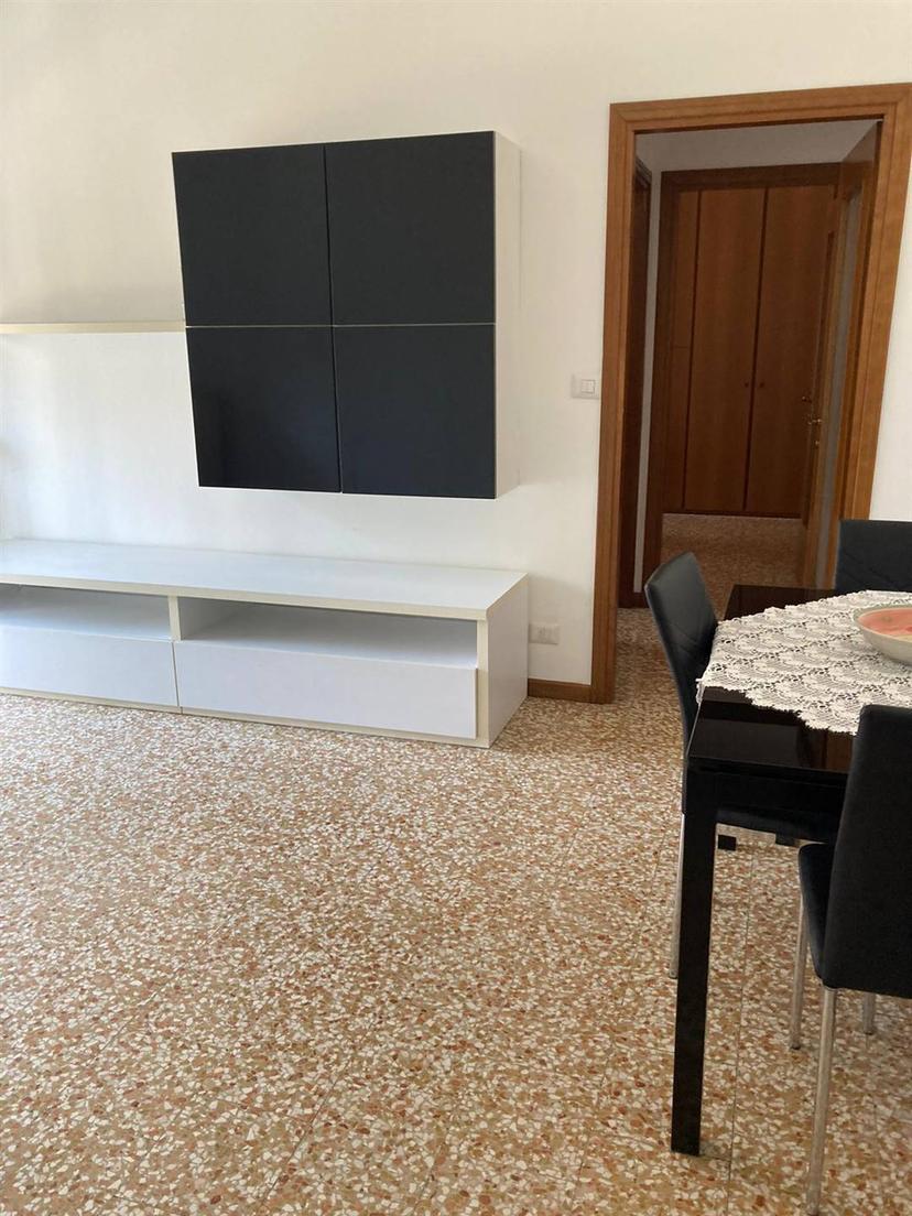 Bilocale in Via dei Giardini, Sesto San Giovanni — foto 3 di 5