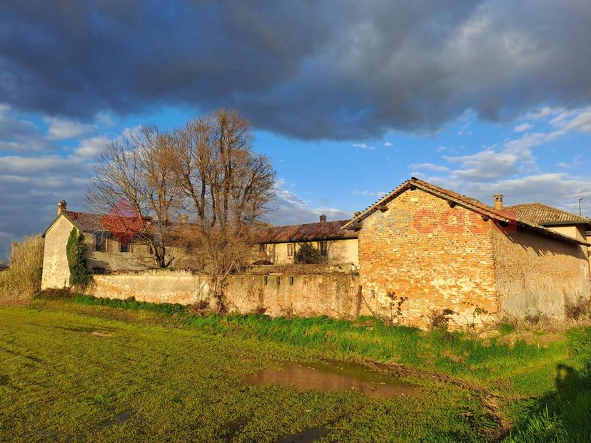 Cascina in Via dei Pioppi 12, Bornasco — foto 3 di 5