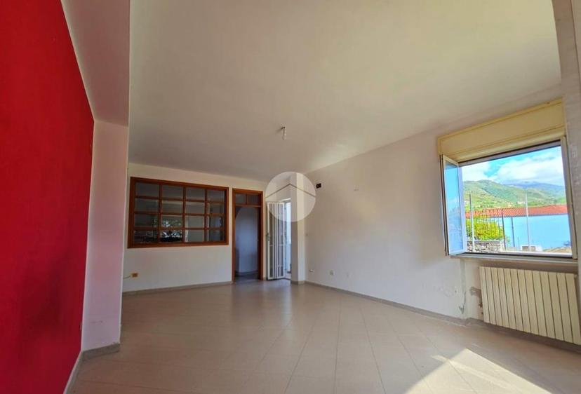 Villa in Via F. Turati, Tortora — foto 2 di 5