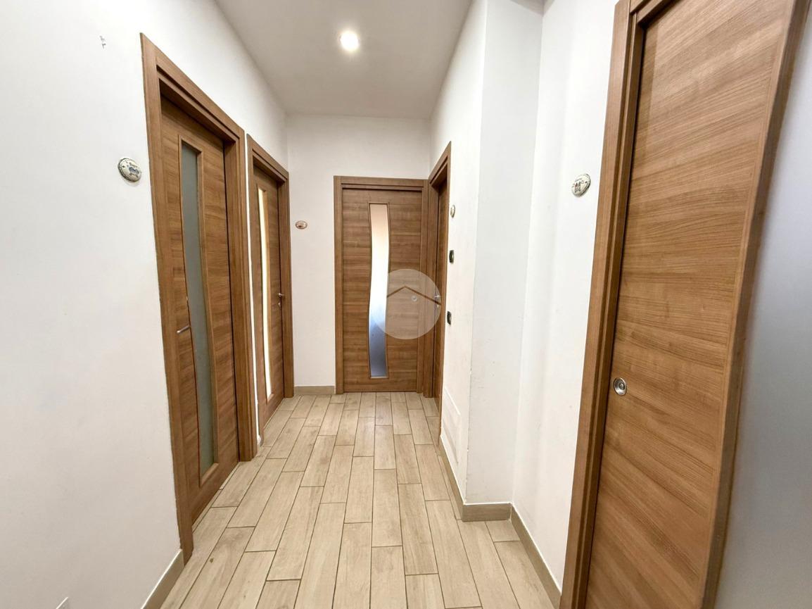 Trilocale in Via V. Emanuele 21, Volla