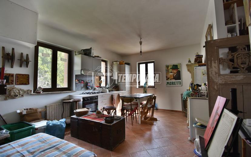 Casa indipendente in Contrada Colvenale 18, Camporotondo di Fiastrone — foto 5 di 5