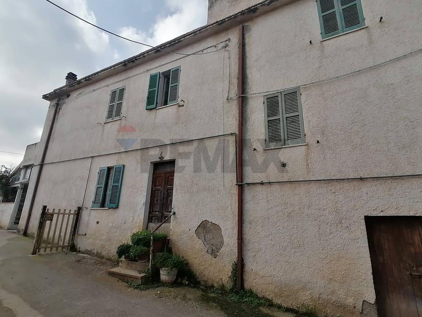 Casa indipendente in C/da Montupoli Avenna 42, Miglianico — foto 2 di 5
