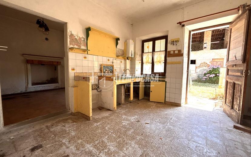 Casa indipendente in Vicolo Flecchia, Caravino — foto 3 di 5