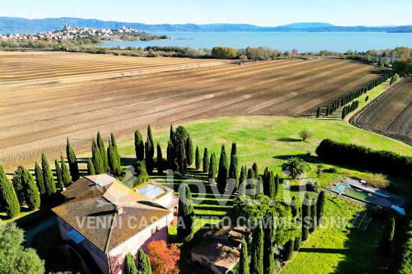 Villa in Località Cascina, Snc, Castiglione del Lago