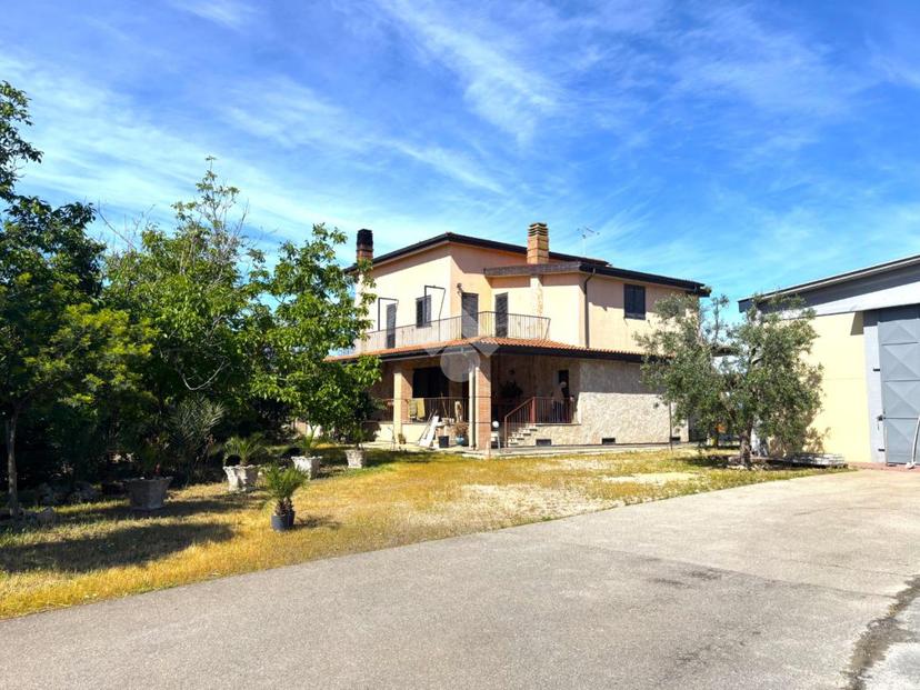 Villa in Via Sp115, Foggia — foto 4 di 5