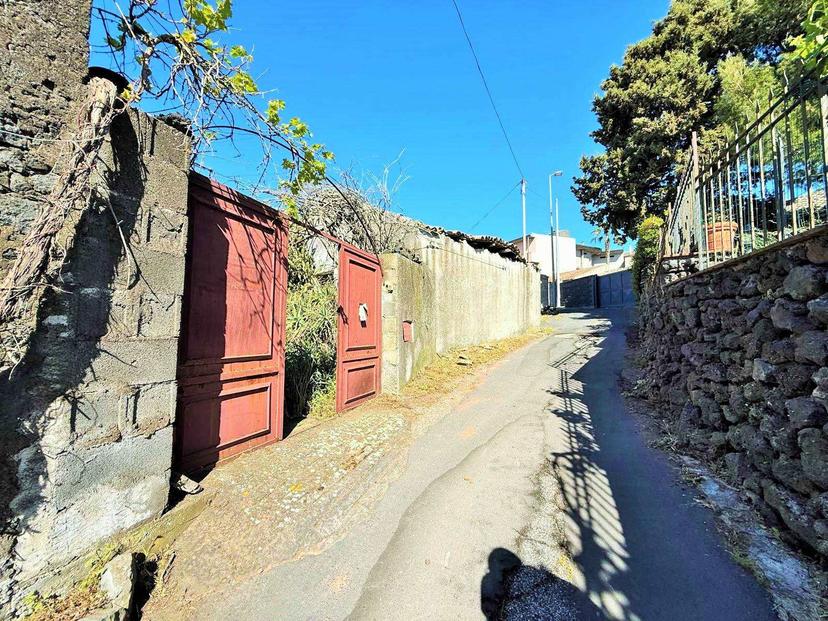 Terratetto in Via Manzoni, Belpasso — foto 3 di 5