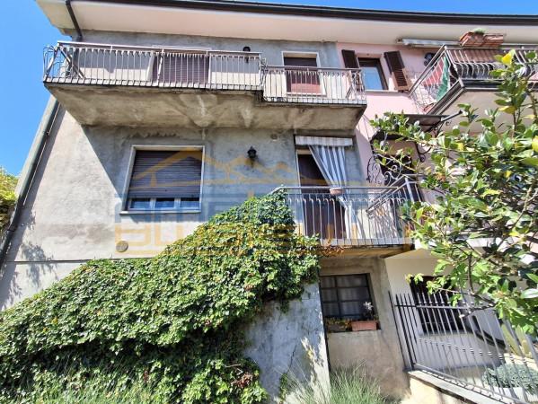 Villa bifamiliare in Viale Adolfo Consolini 13, Molteno — foto 4 di 5