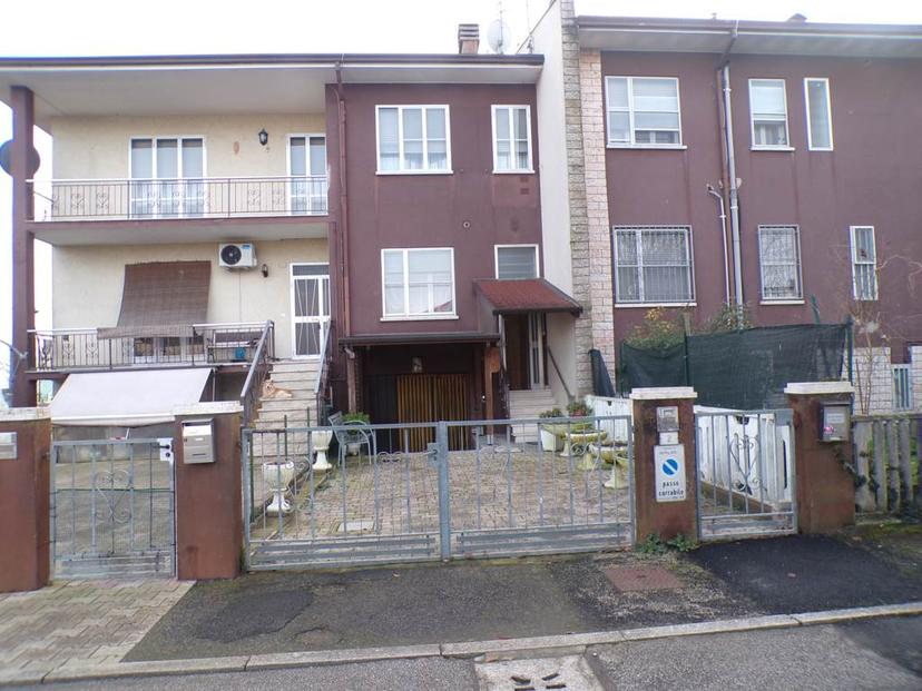 Terratetto in Via Galilei, Ostellato — foto 4 di 5