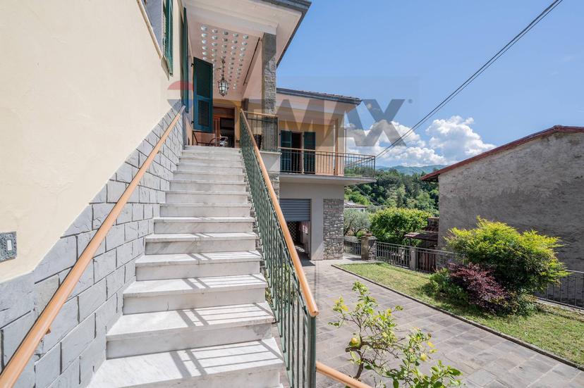 Casa indipendente in Nezzana Snc, Bagnone — foto 4 di 5