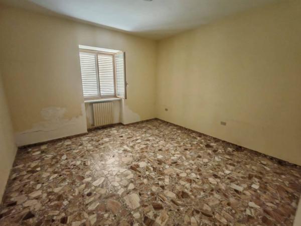 Villa bifamiliare in Contrada Torre Palazzo, Benevento — foto 4 di 5
