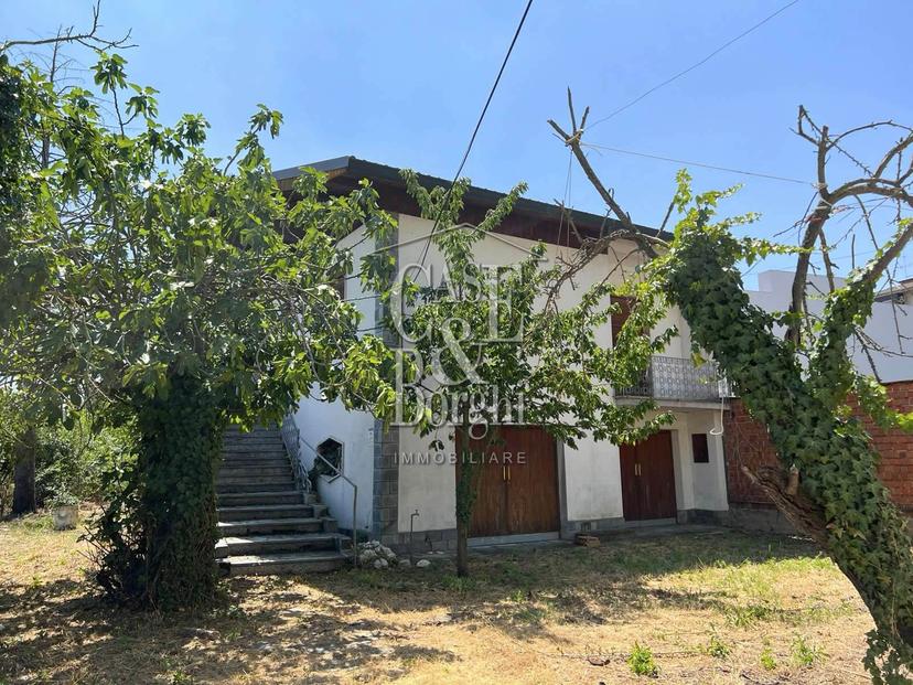 Villa in Via San Francesco d'Assisi, Voghera — foto 2 di 5
