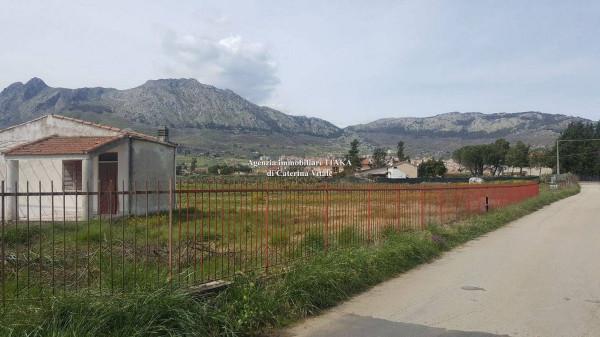 Monolocale, Piana degli Albanesi