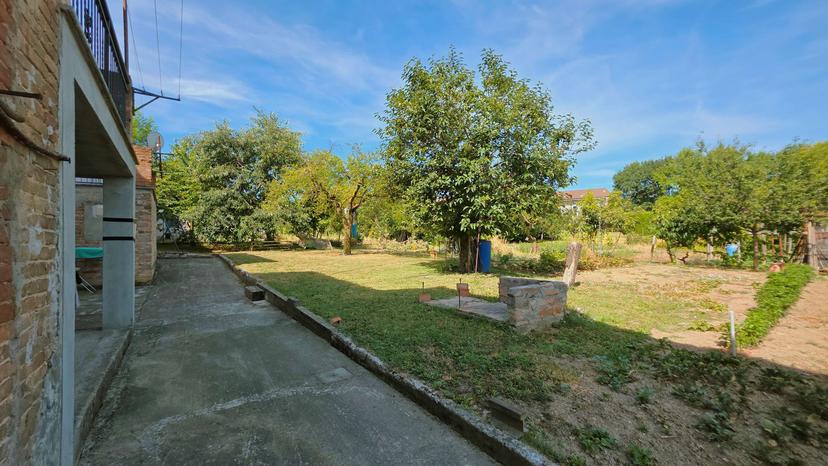 Villa bifamiliare in Strada Anziani , Costigliole d'Asti