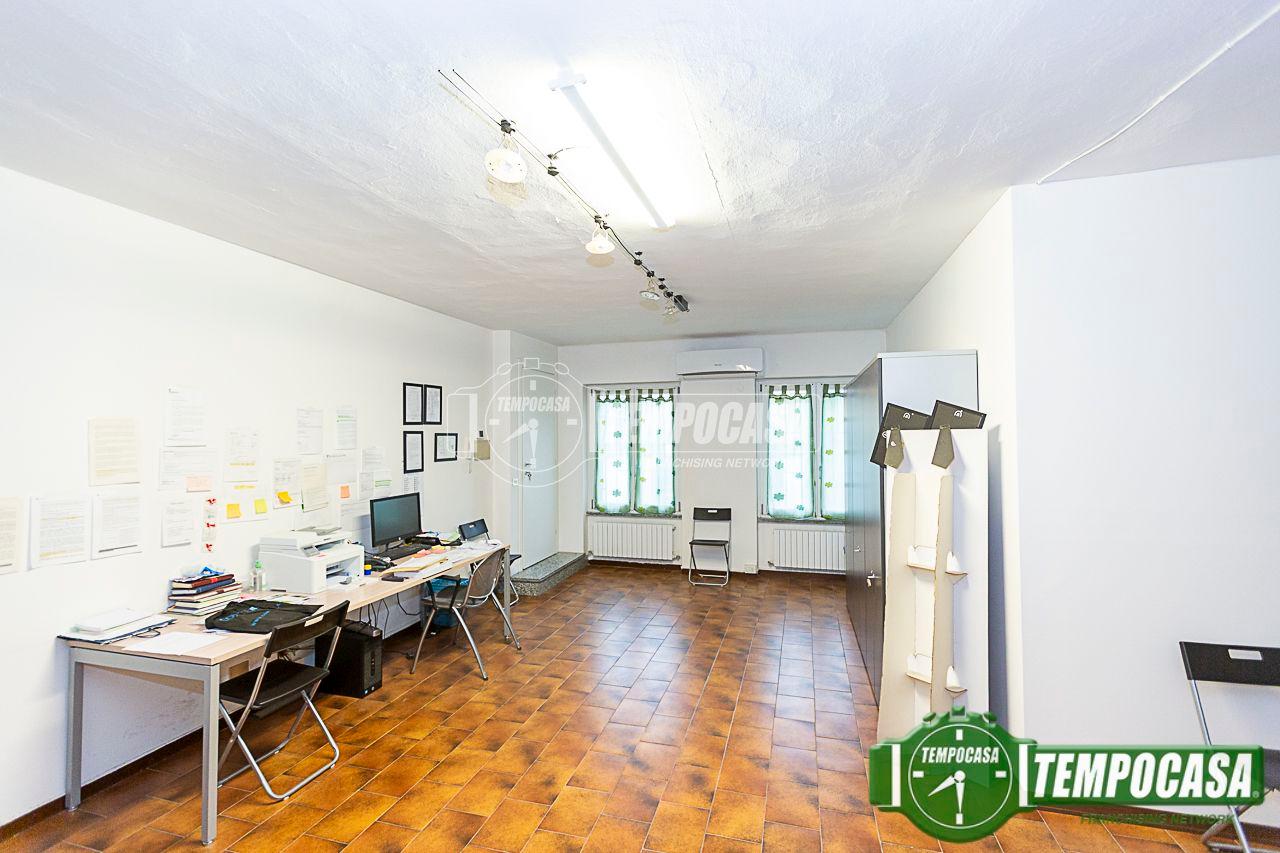 Casa indipendente in Via Milano, Pandino