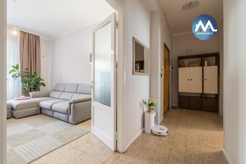 Quadrilocale in Via Pasqualino Bini, Pesaro — foto 2 di 5