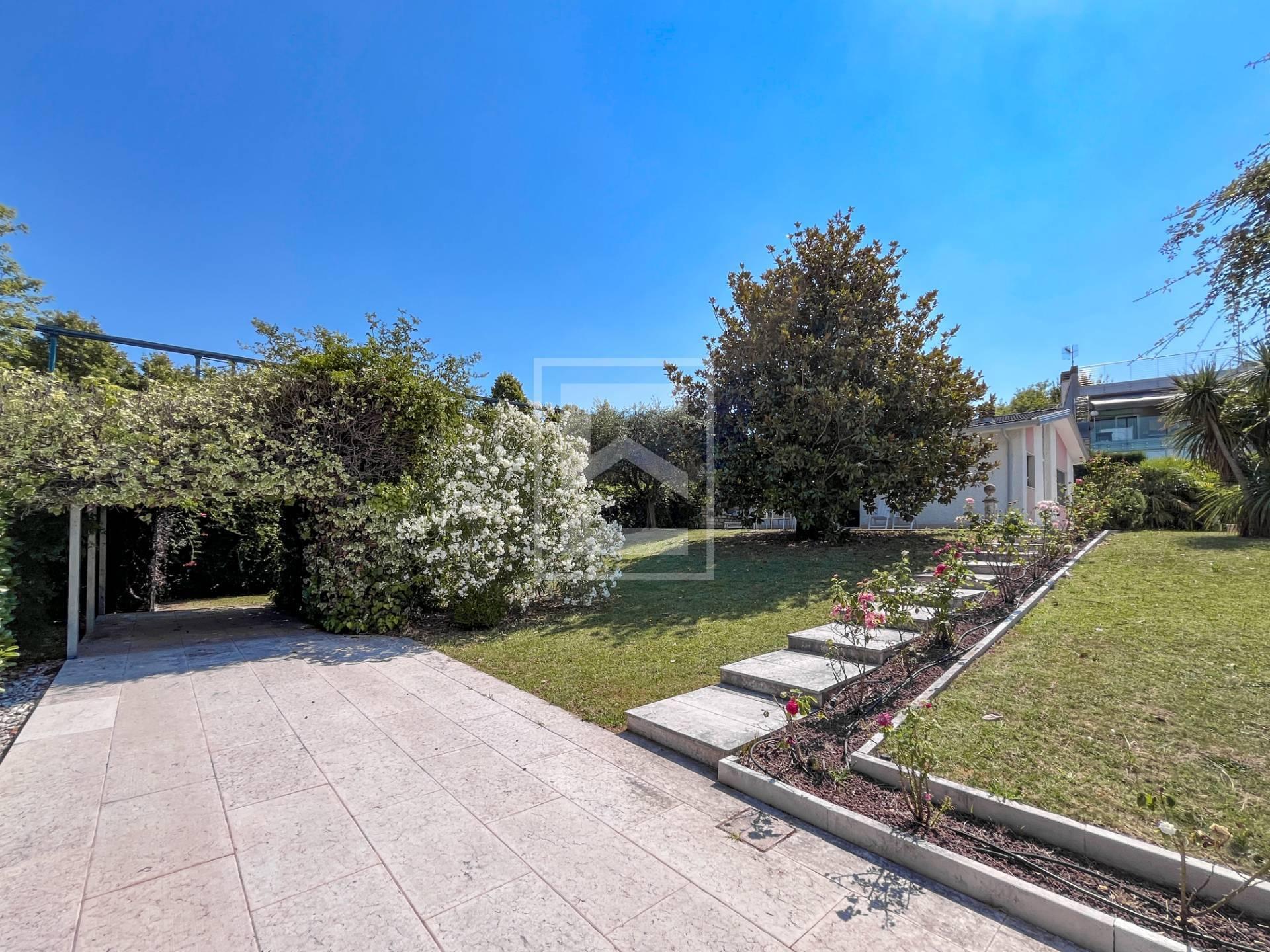 Villa in Via Bosca 38, Lazise