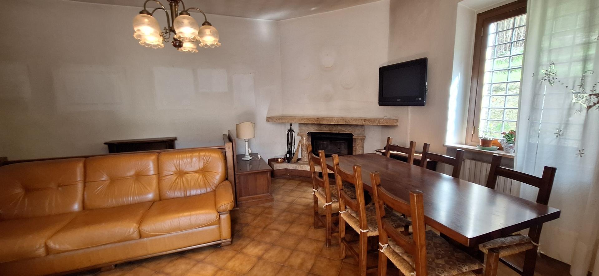 Casa indipendente in Via Serraia, Rapolano Terme