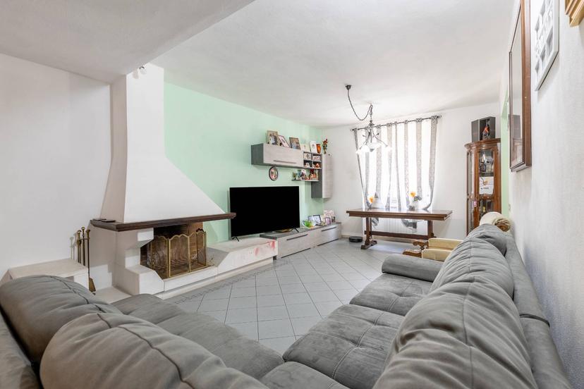 Appartamento in Via Umberto Primo 15, Borgo a Mozzano — foto 3 di 5