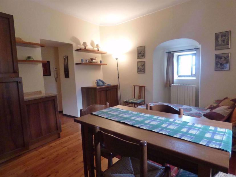 Bilocale in Via Vicolo Castello 1, Envie — foto 5 di 5