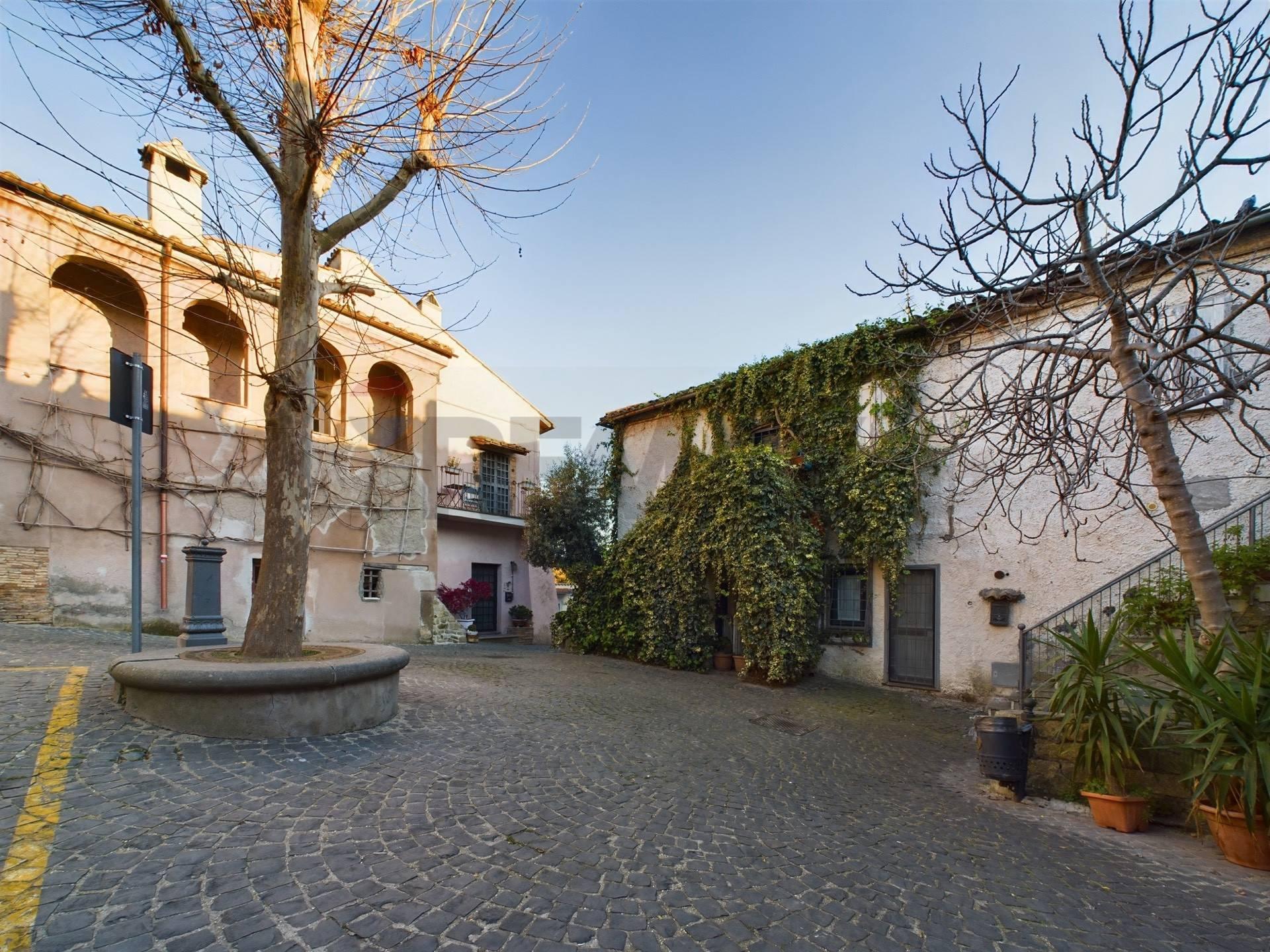 Quadrilocale, Formello