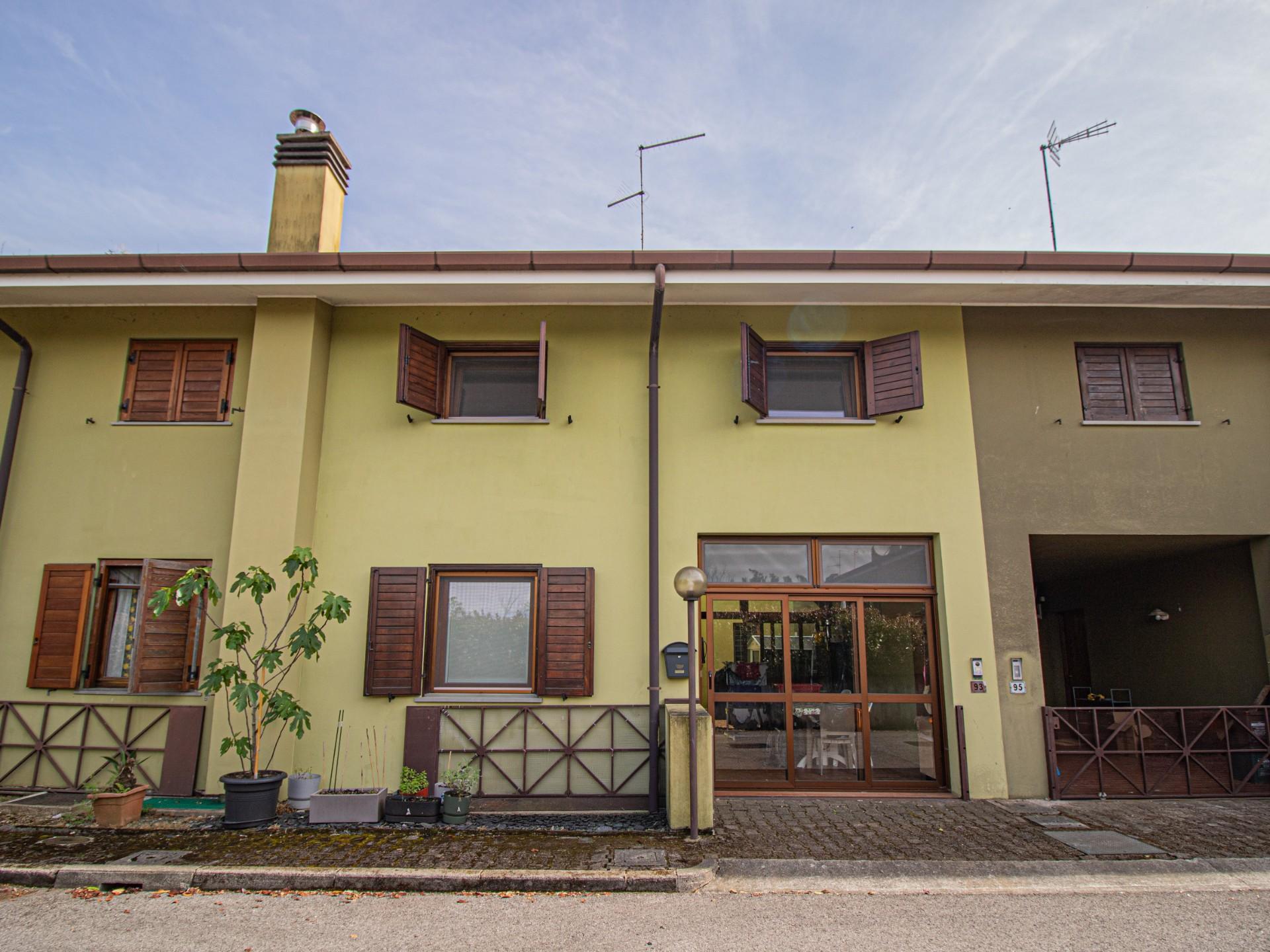 Terratetto in Viale delle Mimose 93, Campoformido