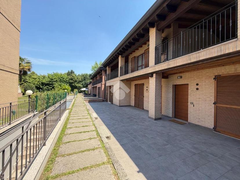 Trilocale in Via Respighi 1, Seregno — foto 2 di 5