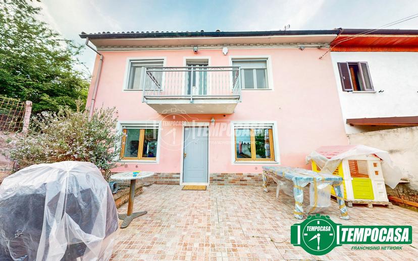 Casa indipendente, Rivarone — foto 2 di 5
