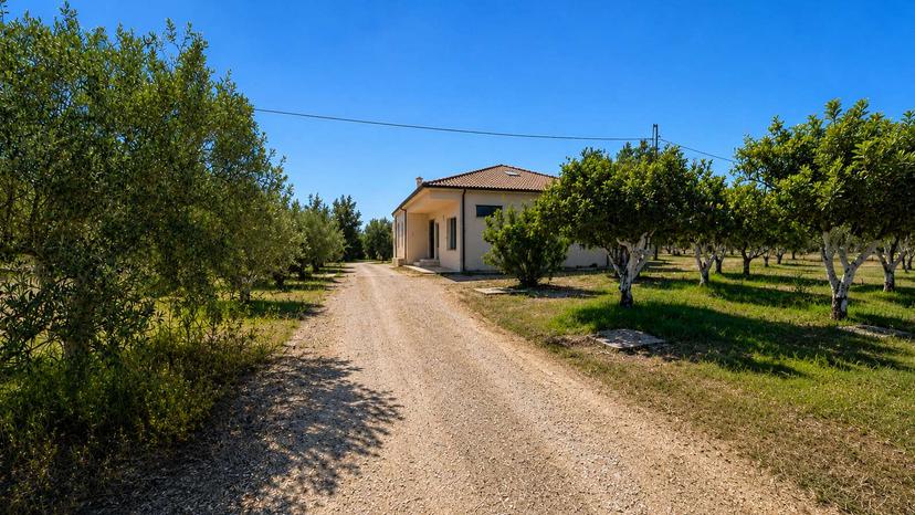 Rustico in Via Carso, Oristano — foto 4 di 5