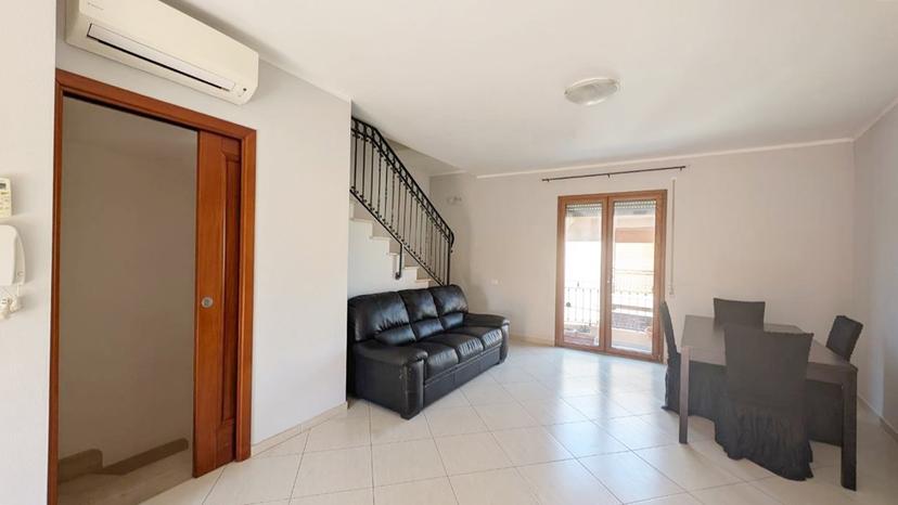 Villa a schiera, Sestu — foto 3 di 5
