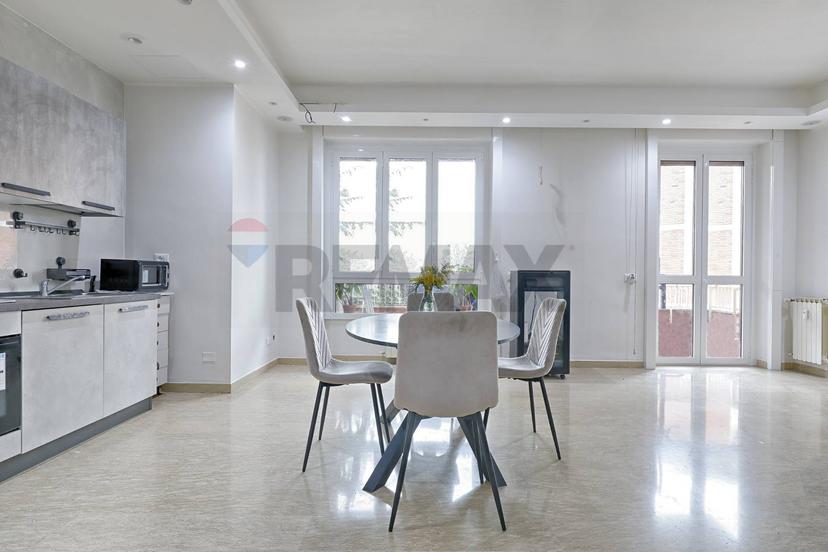Appartamento in Via Rota 86, Monza