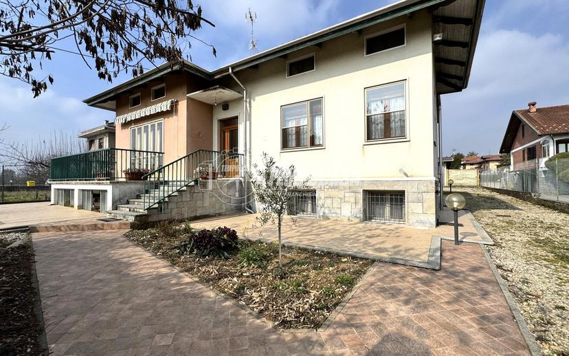Villa in Via per Cerrione, Ponderano — foto 3 di 5