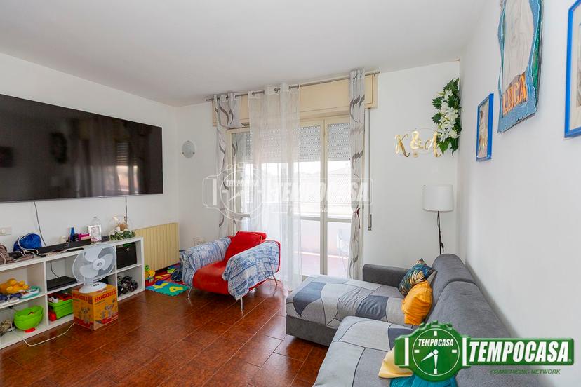Trilocale in Via Monsignor Giuseppe Amici, Sant'Angelo Lodigiano — foto 4 di 5