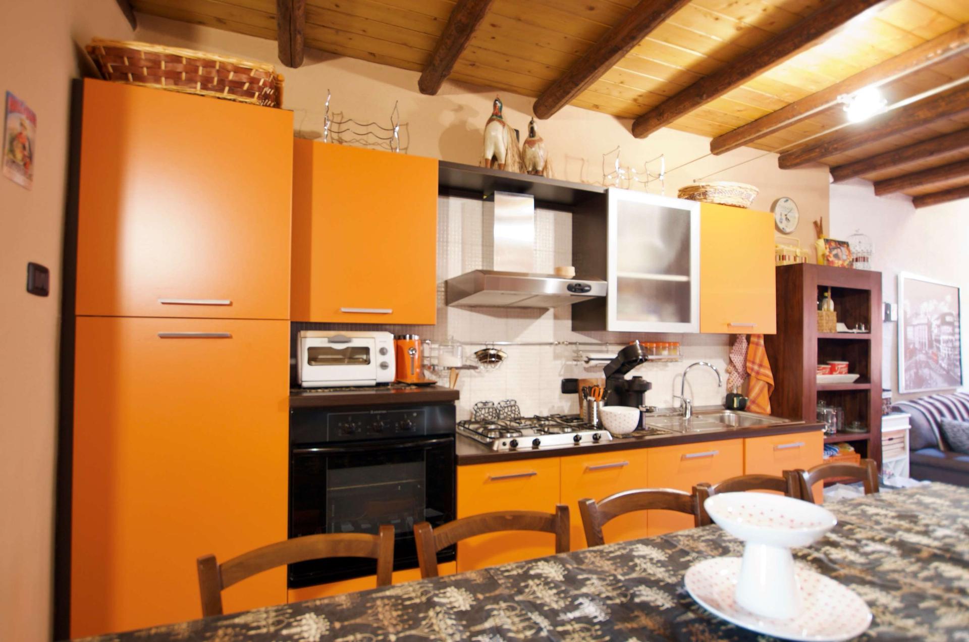 Porzione di casa in Via Torre 8, Valbondione