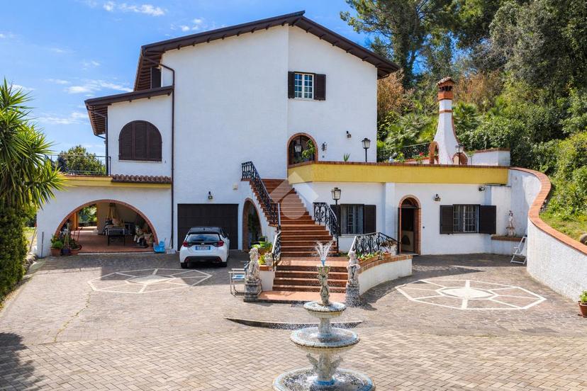 Villa in Via Filippo Turati 136, Giulianova — foto 2 di 5