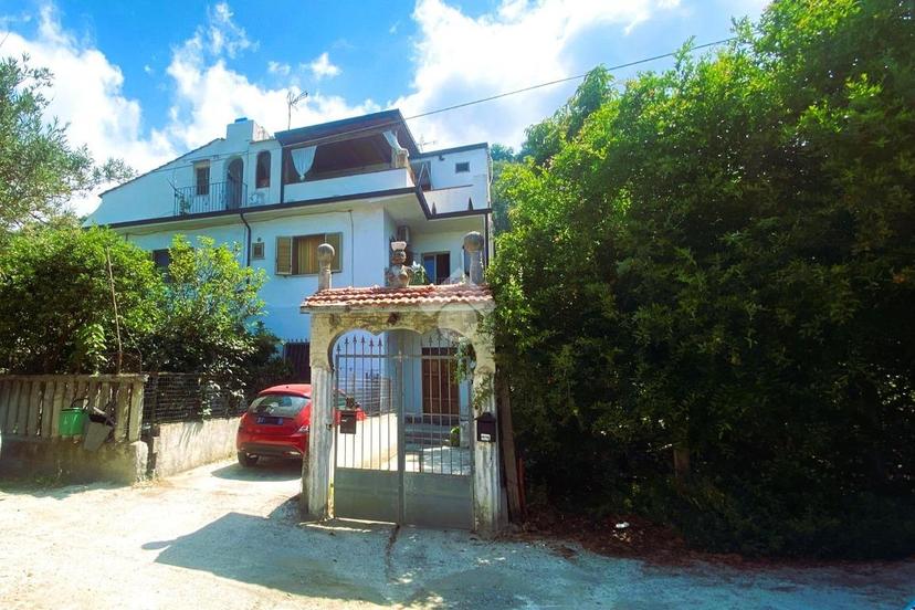 Trilocale in Contrada Acqua degli Orsi, Fuscaldo — foto 3 di 5