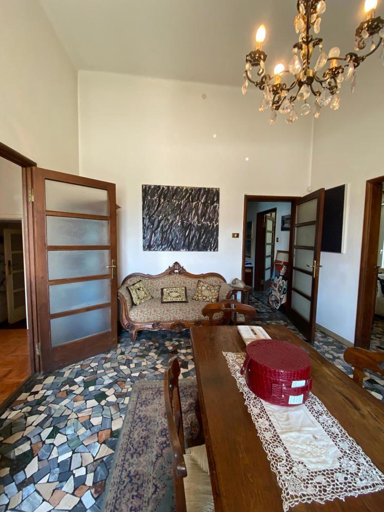 Villa in Viale della Repubblica 9, Russi