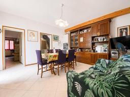Casa indipendente in Via degli Alpini, Castelcucco